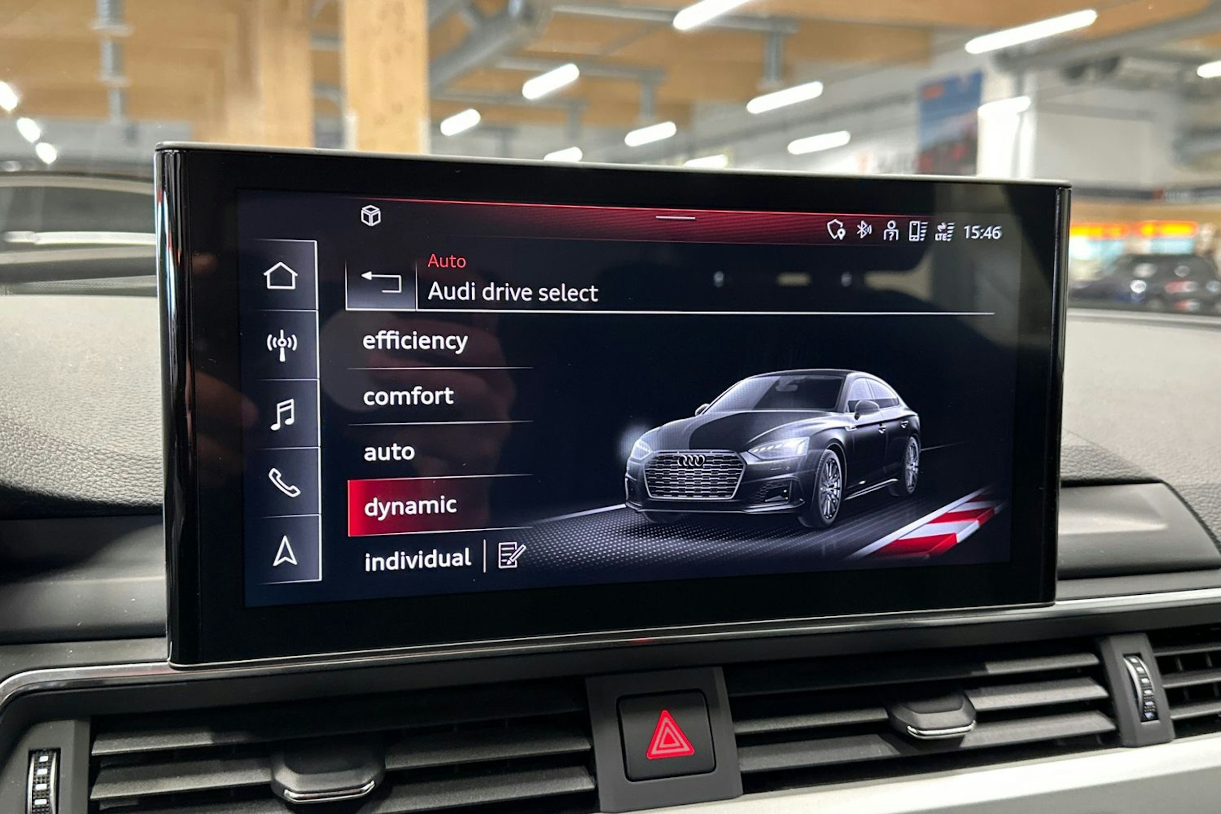 musta Audi A5 2021 kuva 20.