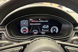 musta Audi A5 2021 kuva 26.