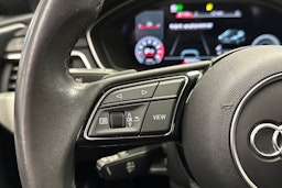 musta Audi A5 2021 kuva 29.