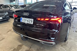 musta Audi A5 2021 kuva 19.