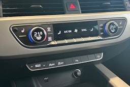 musta Audi A5 2021 kuva 32.