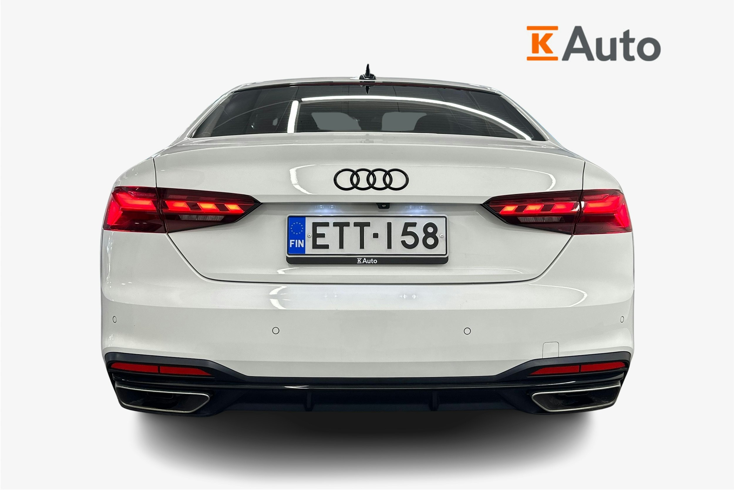 valkoinen Audi A5 2021 kuva 3.