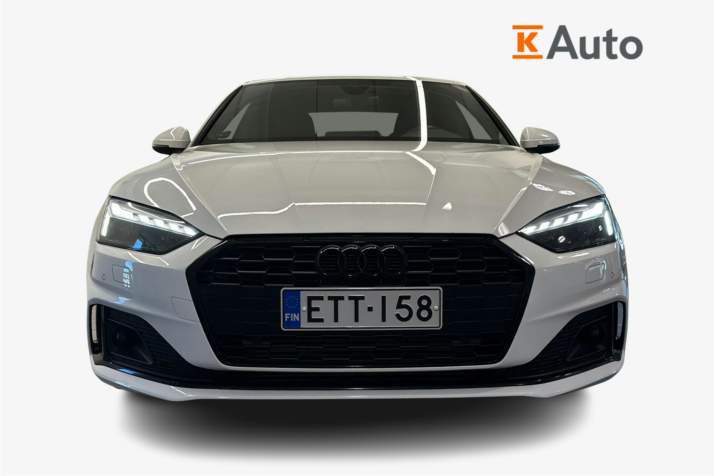 valkoinen Audi A5 2021 kuva 5.