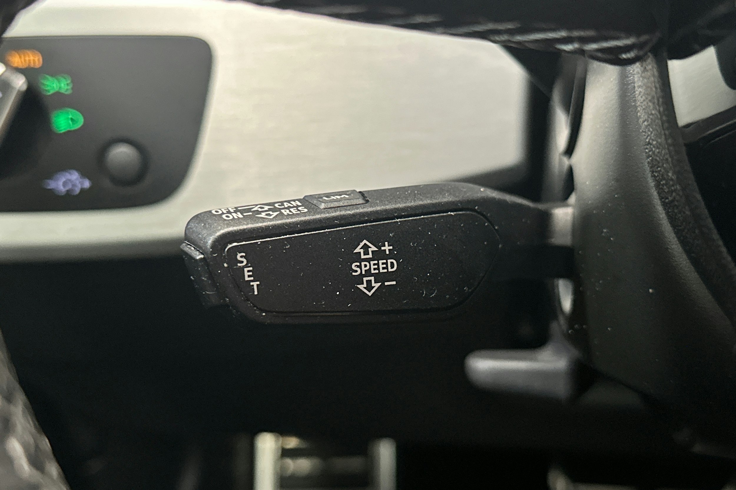 valkoinen Audi A5 2021 kuva 21.