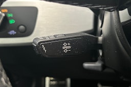 valkoinen Audi A5 2021 kuva 21.
