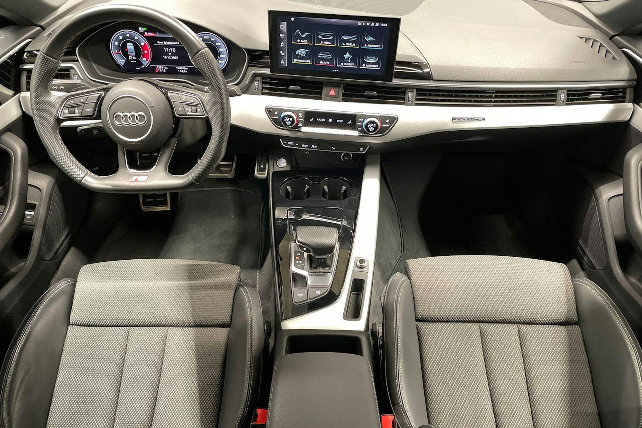 harmaa Audi A5 2021 kuva 9.