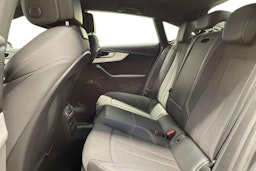 harmaa Audi A5 2021 kuva 10.