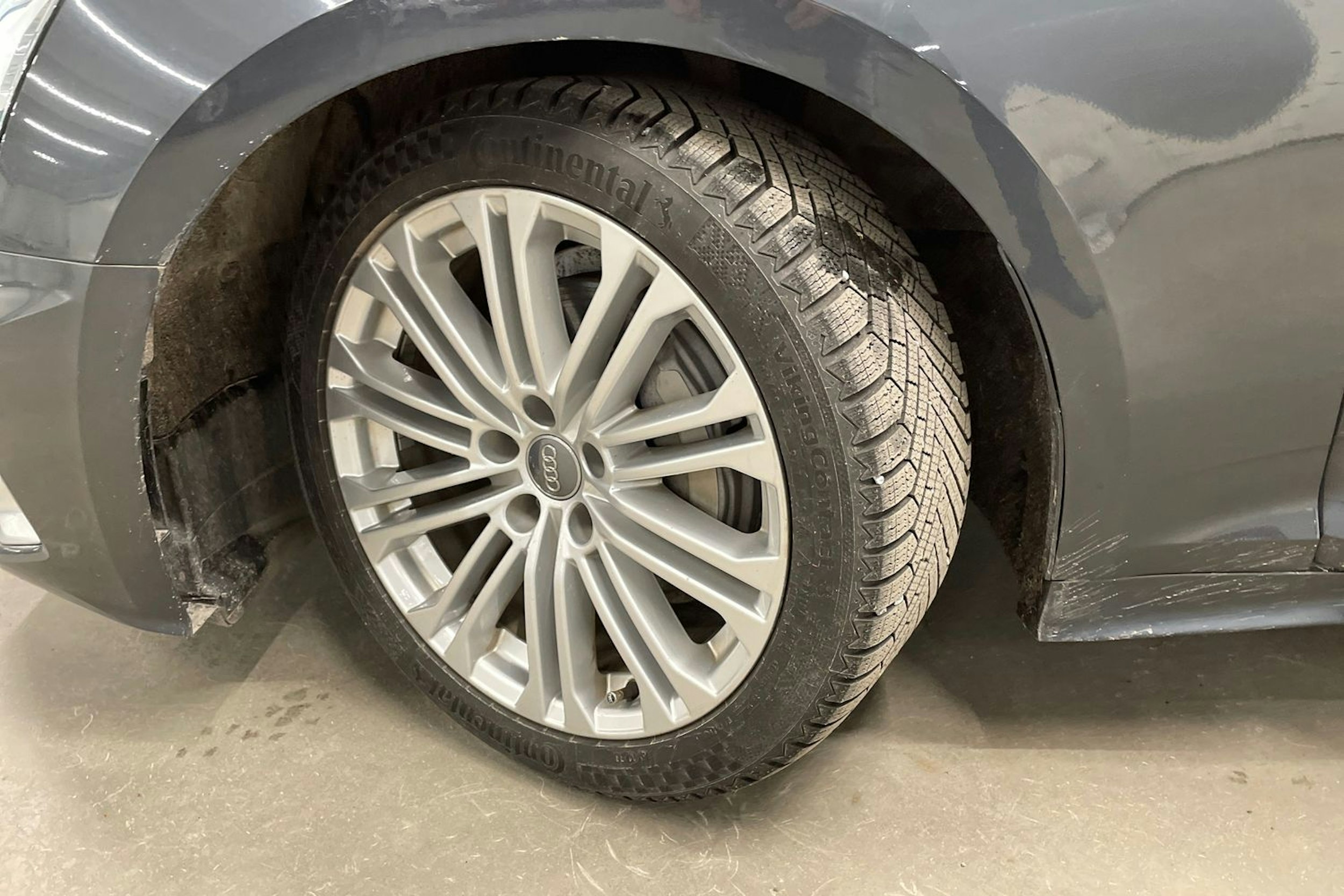 harmaa Audi A5 2021 kuva 13.