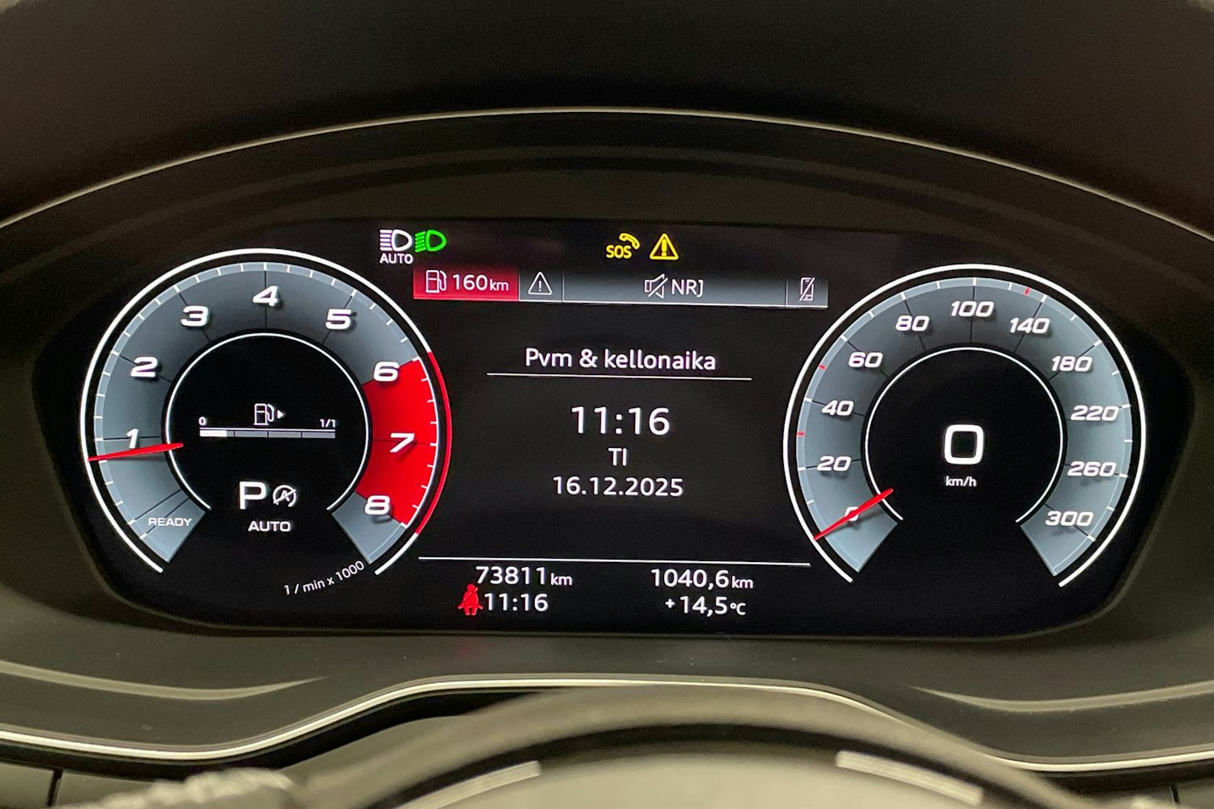 harmaa Audi A5 2021 kuva 16.