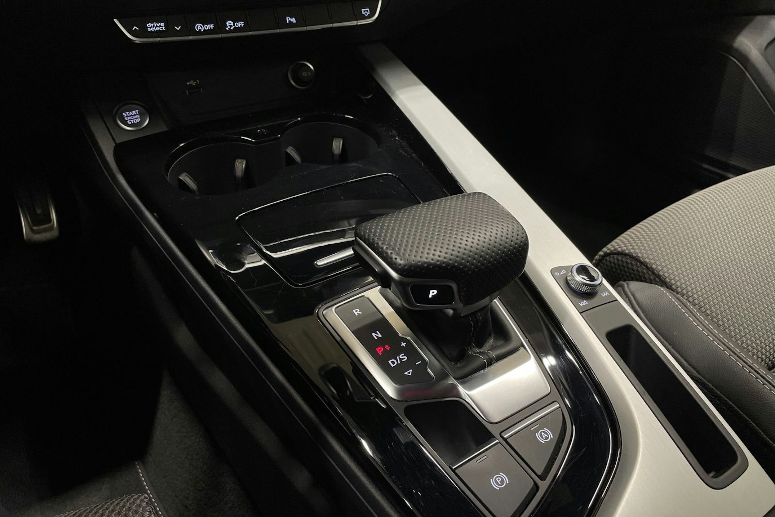 harmaa Audi A5 2021 kuva 24.