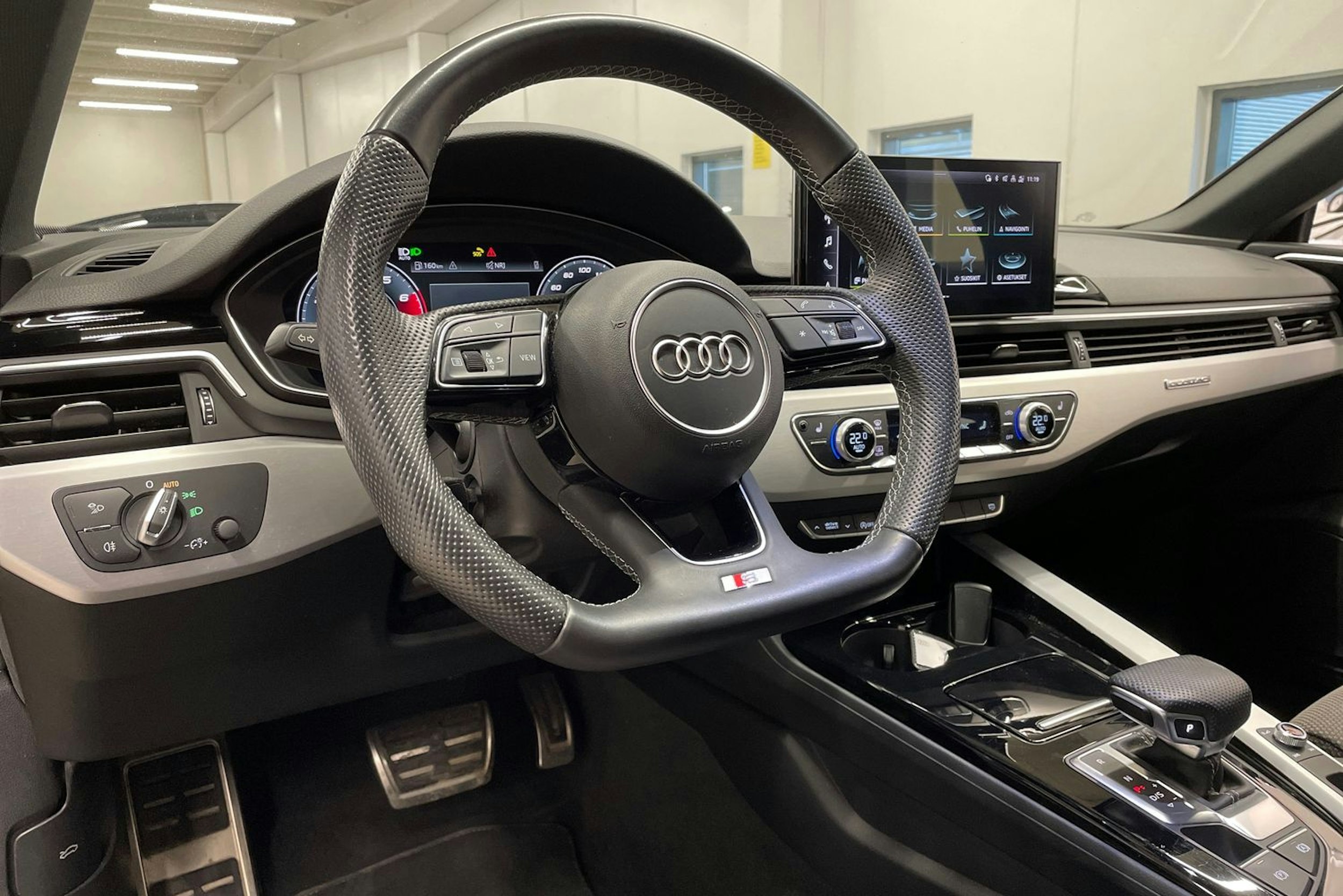 harmaa Audi A5 2021 kuva 30.