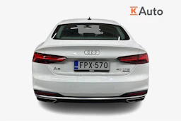 valkoinen Audi A5 2021 kuva 3.