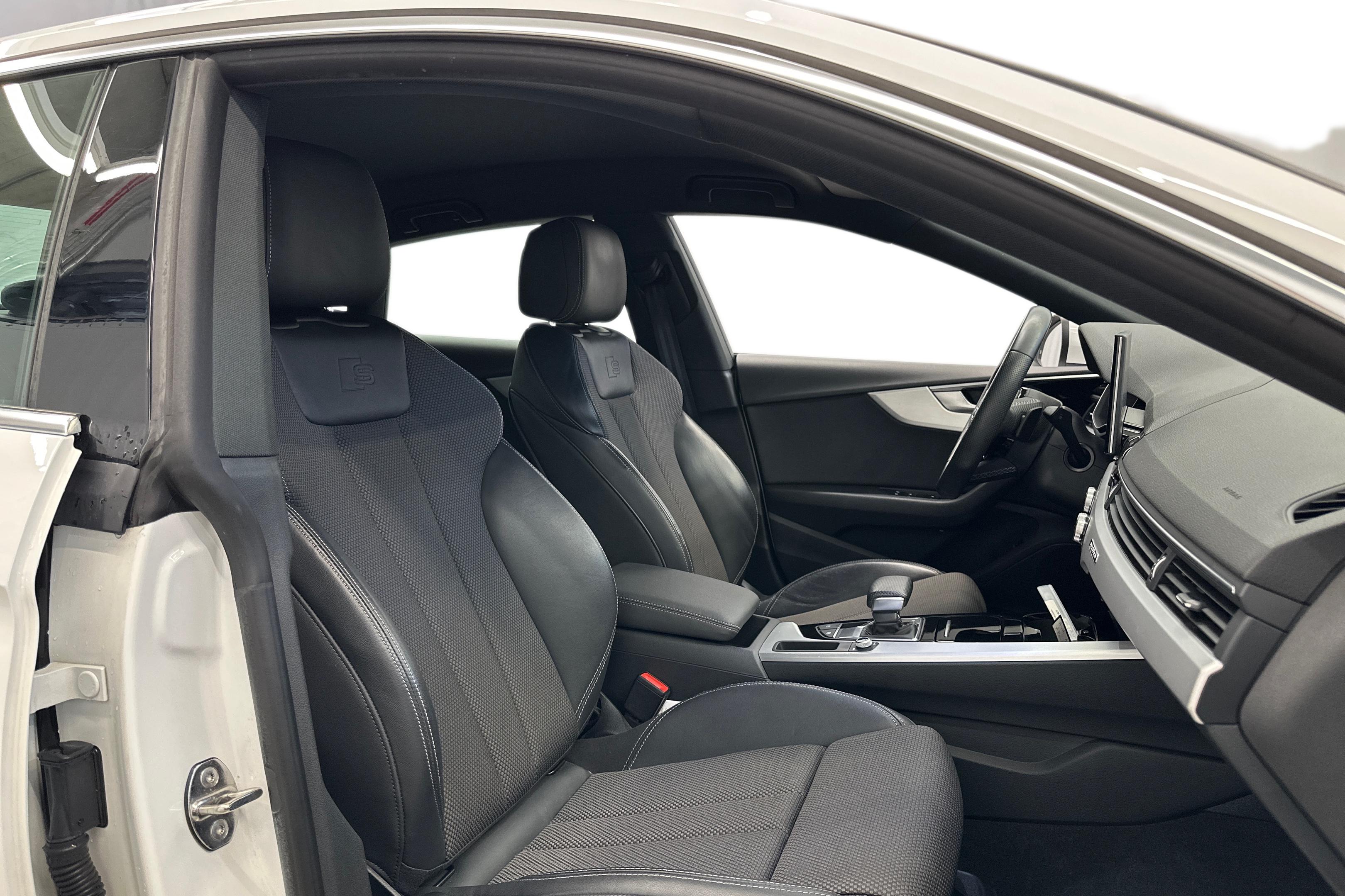 Audi A5 2021, kuva 7/27