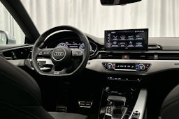 hopea Audi A5 2021 kuva 8.