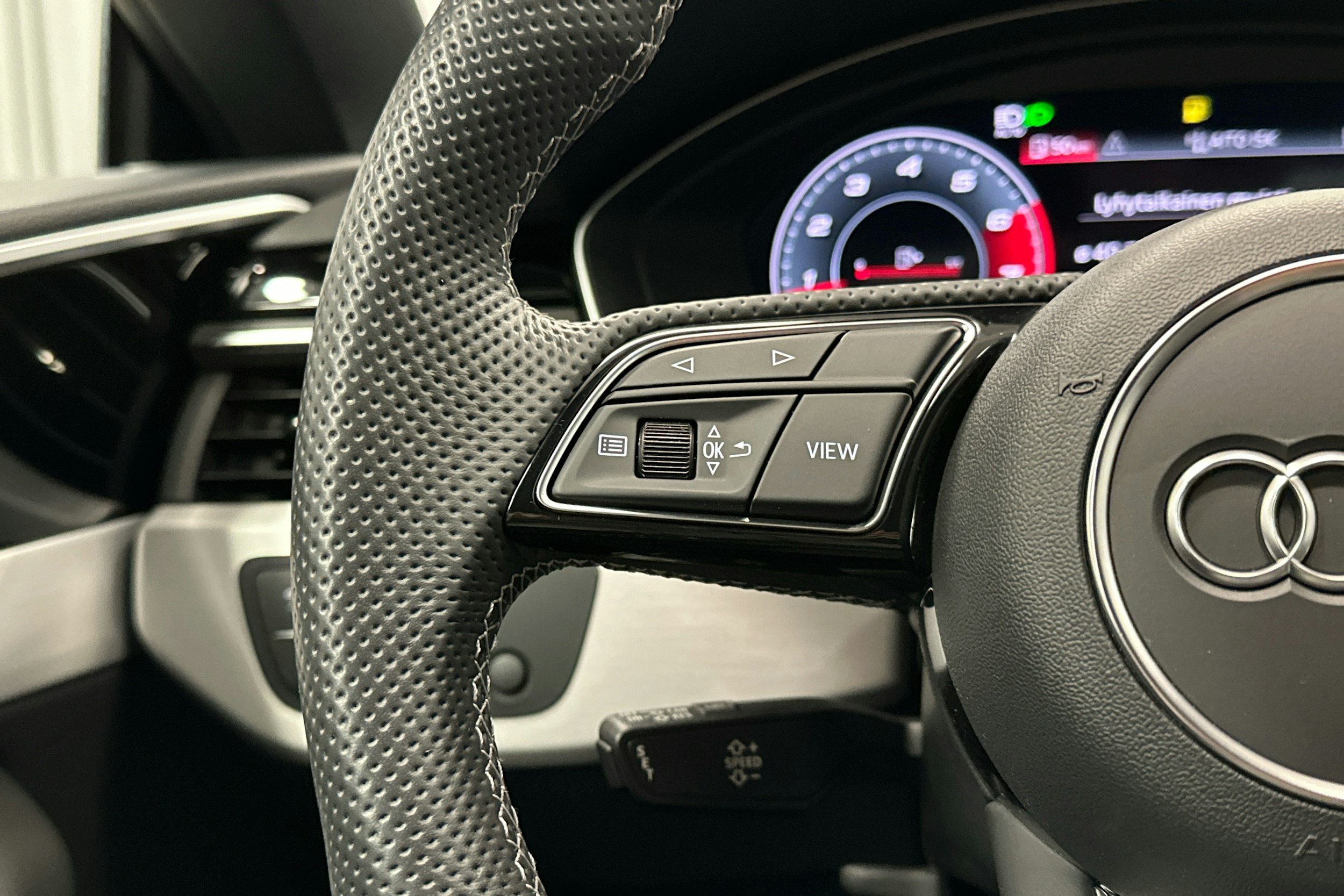 hopea Audi A5 2021 kuva 9.