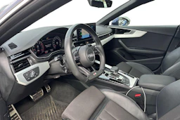 Sininen Audi A5 2021 kuva 3.