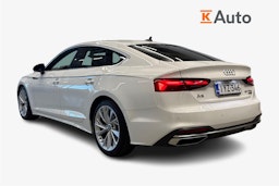 valkoinen Audi A5 2021 kuva 2.