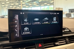valkoinen Audi A5 2021 kuva 24.