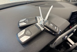 valkoinen Audi A5 2021 kuva 32.