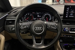 sininen Audi A5 2021 kuva 15.