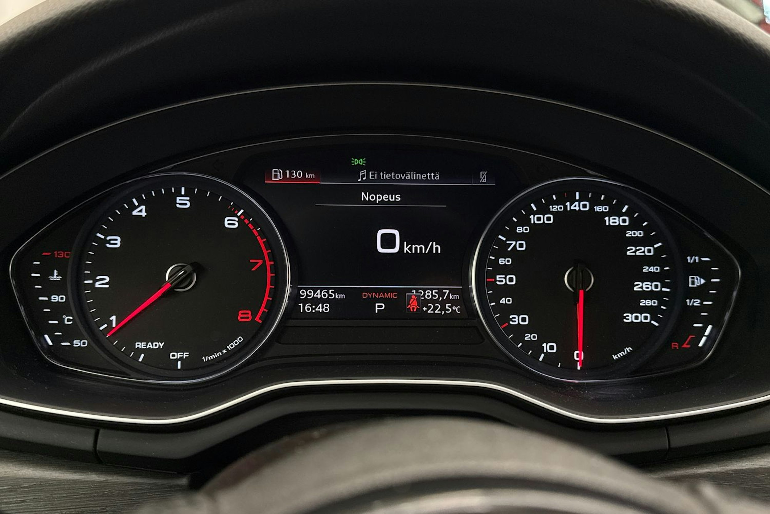 sininen Audi A5 2021 kuva 19.