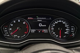 sininen Audi A5 2021 kuva 19.