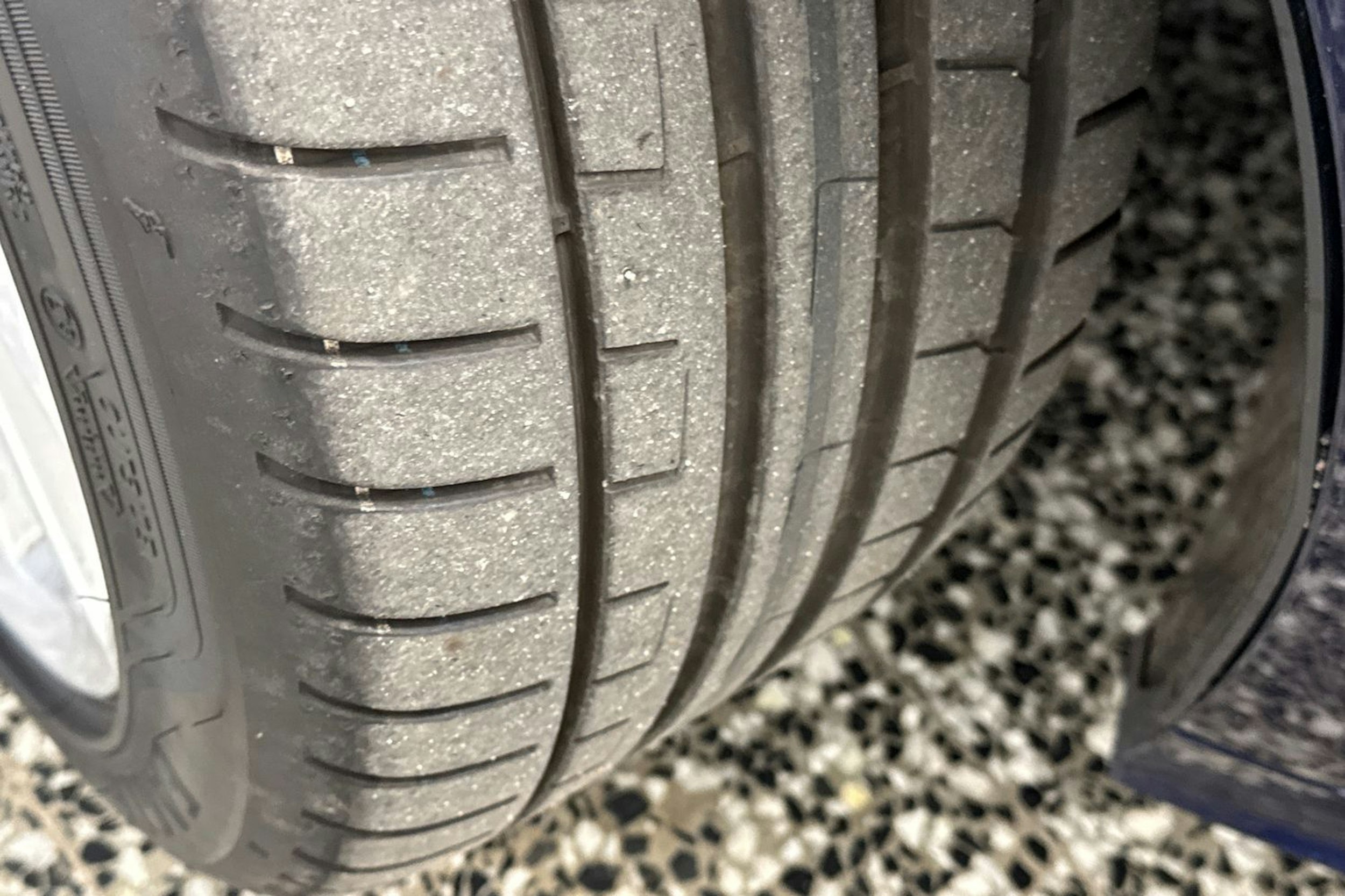 sininen Audi A5 2021 kuva 41.