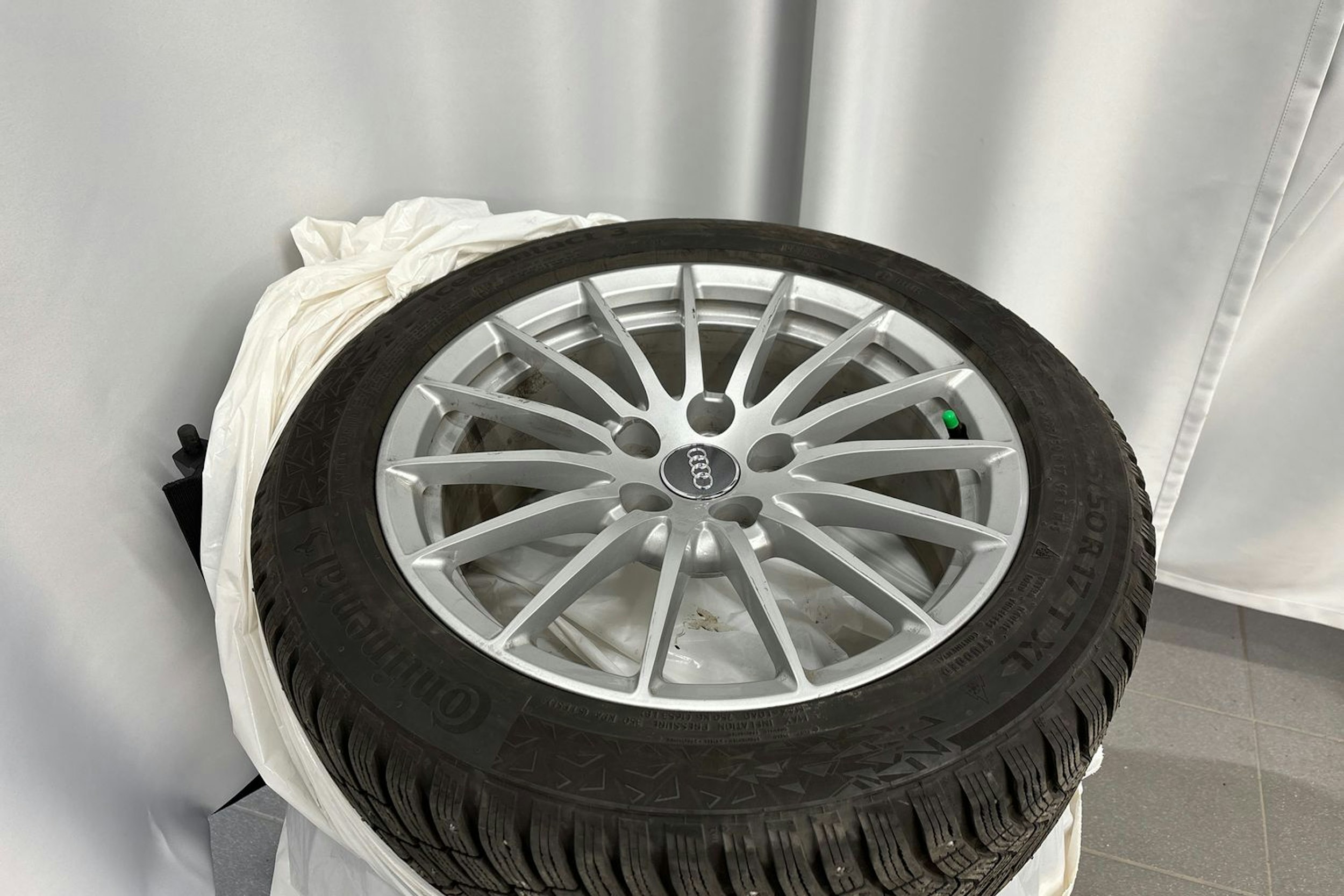 musta Audi A5 2021 kuva 13.