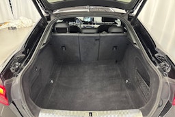 musta Audi A5 2021 kuva 15.