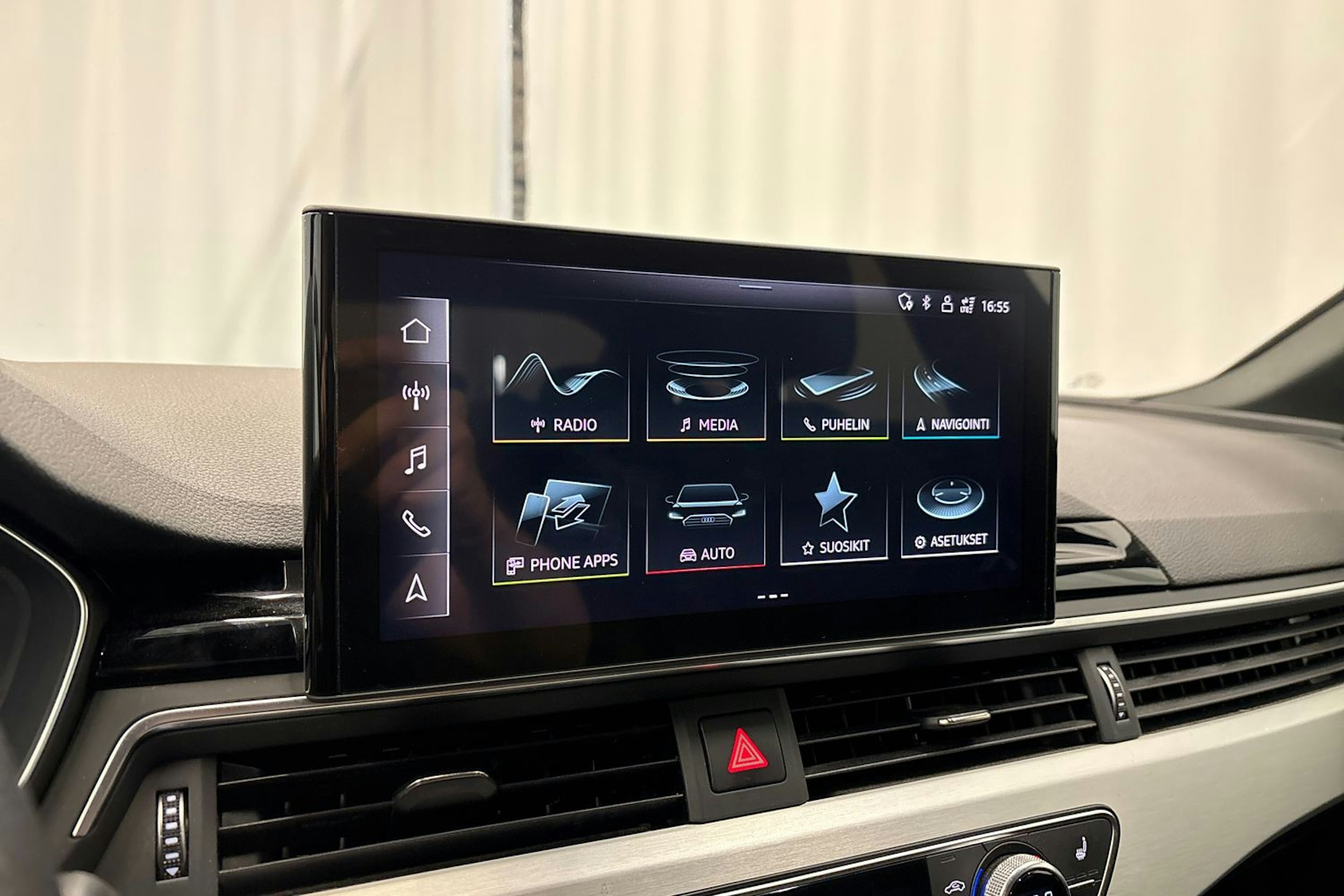 musta Audi A5 2021 kuva 22.