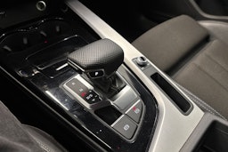 musta Audi A5 2021 kuva 25.