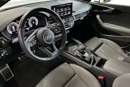 Valkoinen Audi A5 2021 kuva 7.