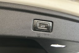 Valkoinen Audi A5 2021 kuva 15.
