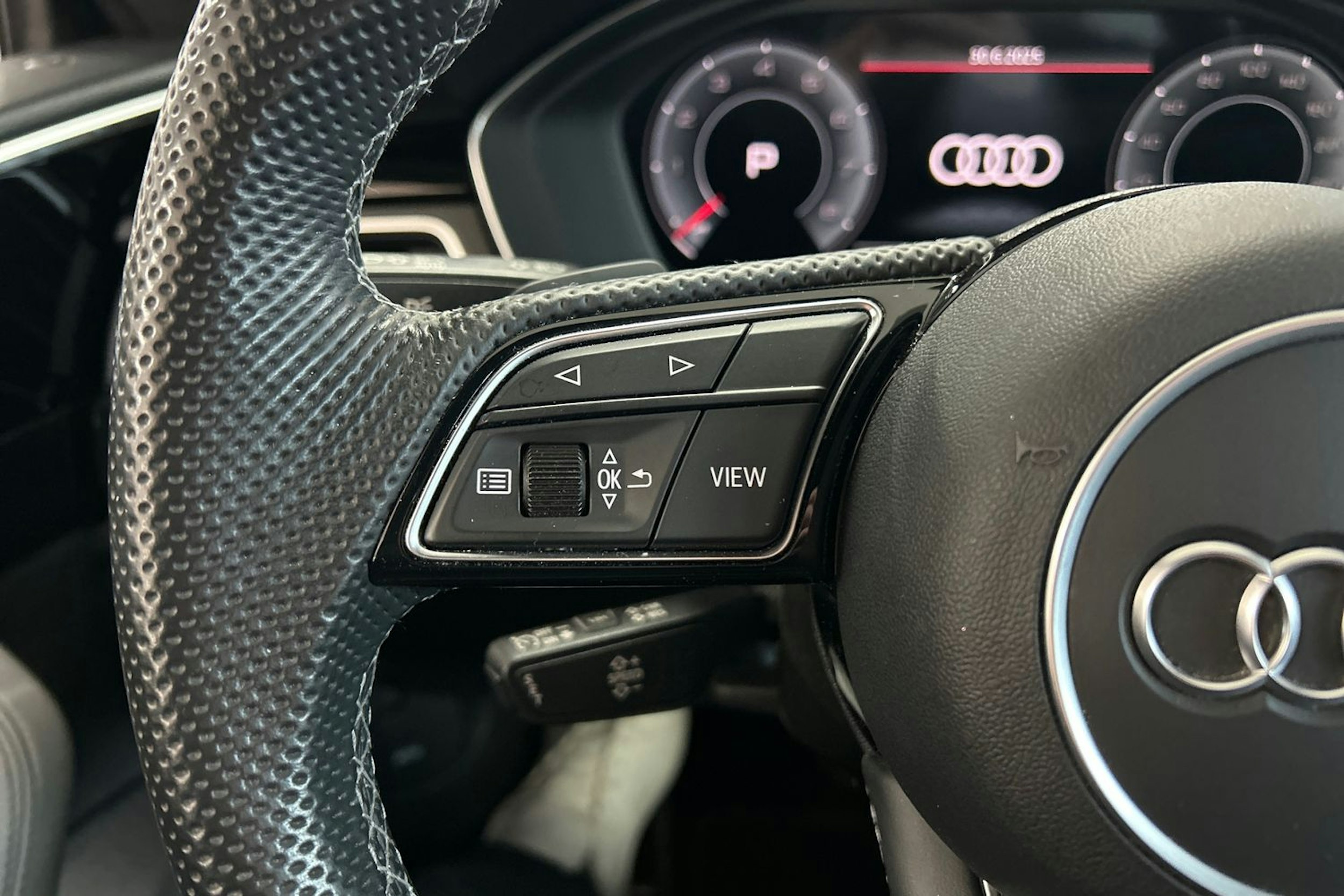 Valkoinen Audi A5 2021 kuva 18.