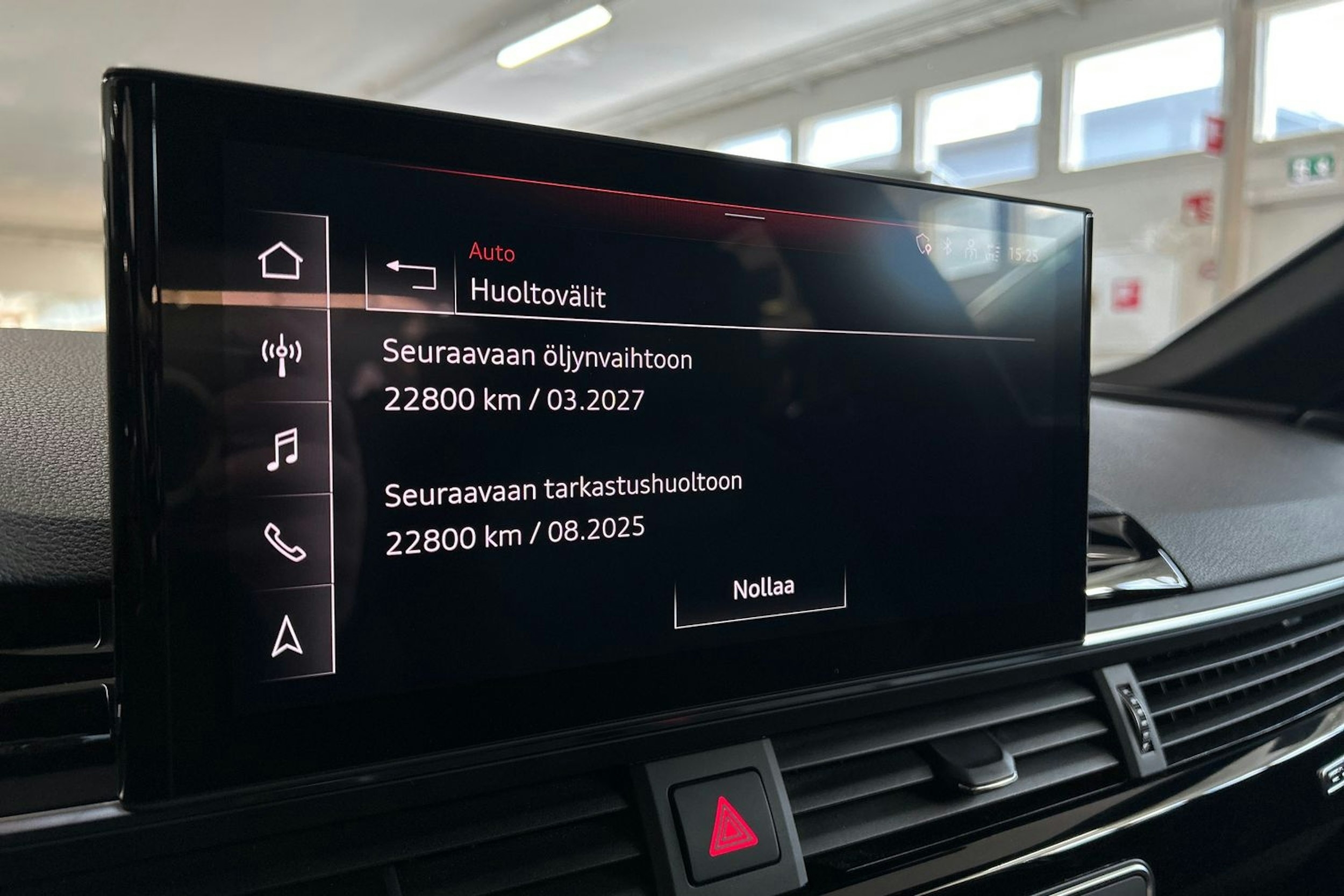 Valkoinen Audi A5 2021 kuva 28.