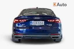 sininen Audi A5 2021 kuva 3.