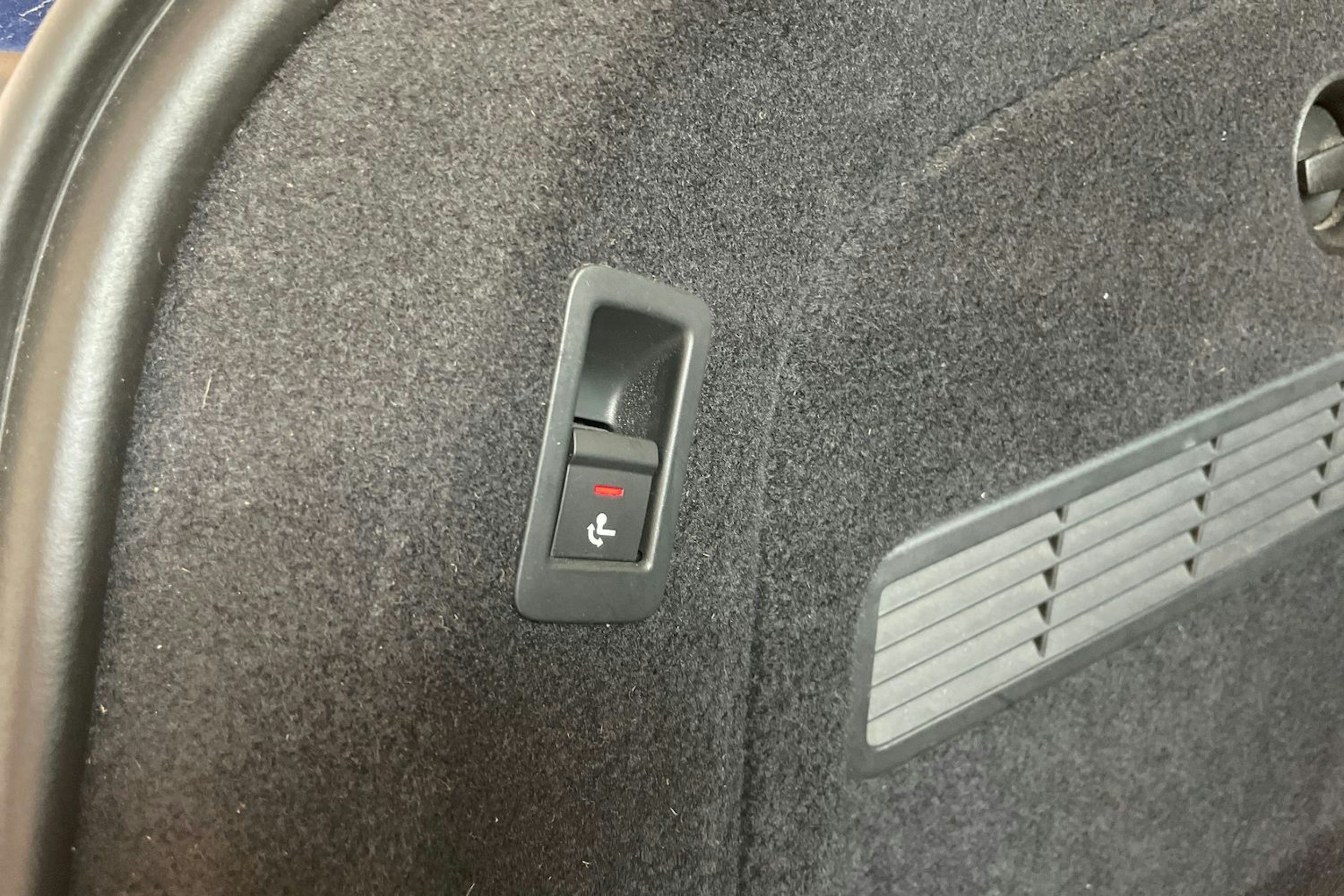 sininen Audi A5 2021 kuva 35.