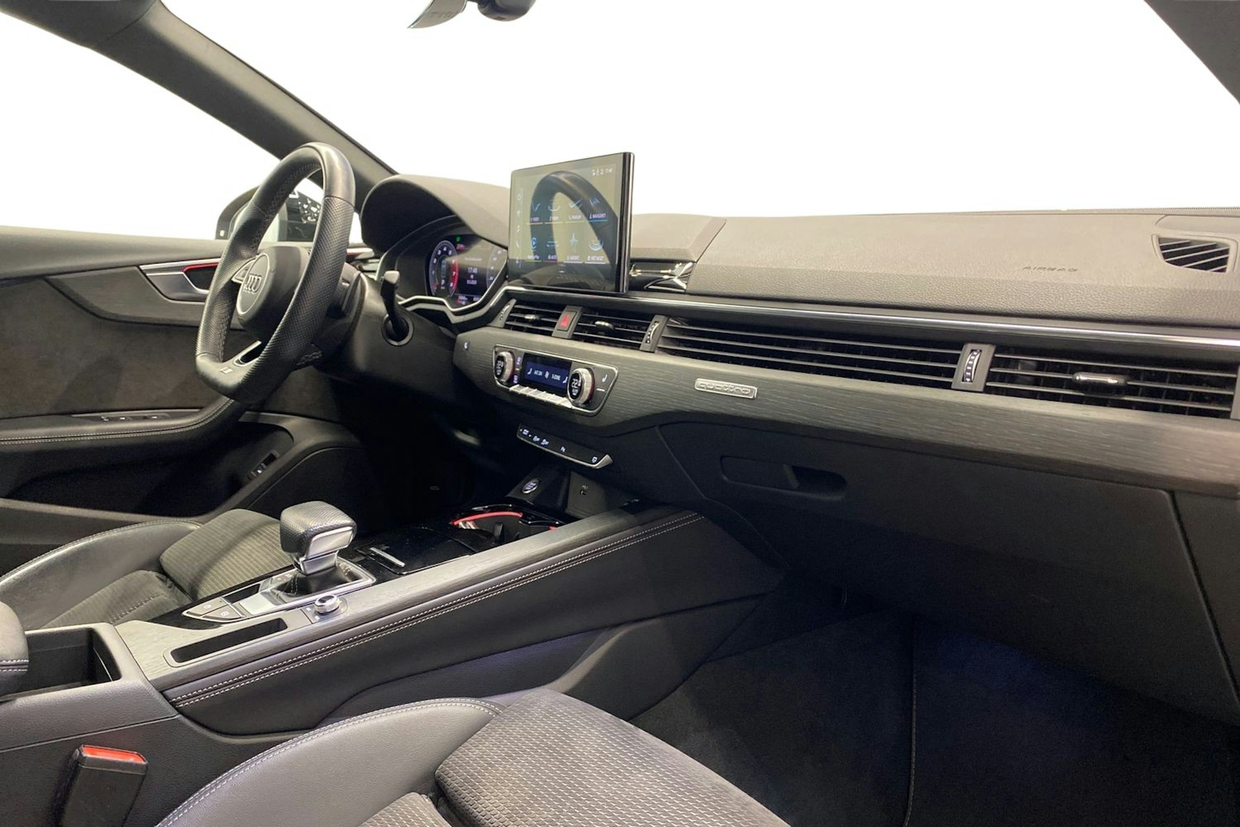 Musta Audi A5 2021 kuva 10.
