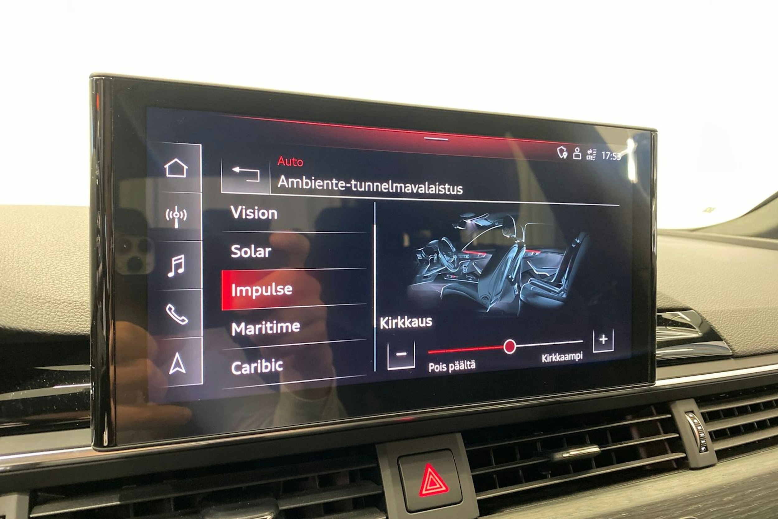 Musta Audi A5 2021 kuva 25.