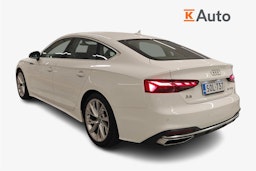 valkoinen Audi A5 2021 kuva 2.