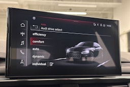 valkoinen Audi A5 2021 kuva 29.