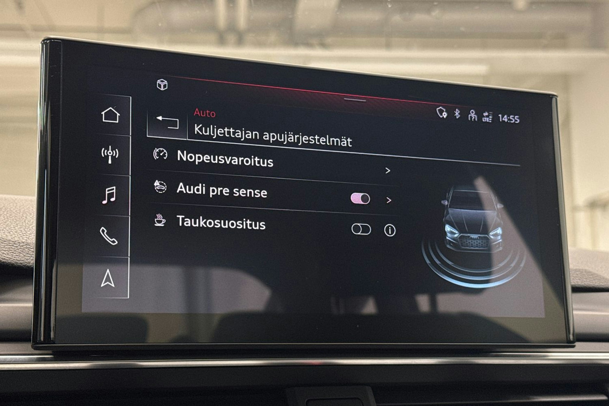 valkoinen Audi A5 2021 kuva 30.