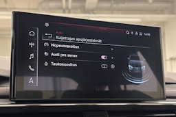 valkoinen Audi A5 2021 kuva 30.