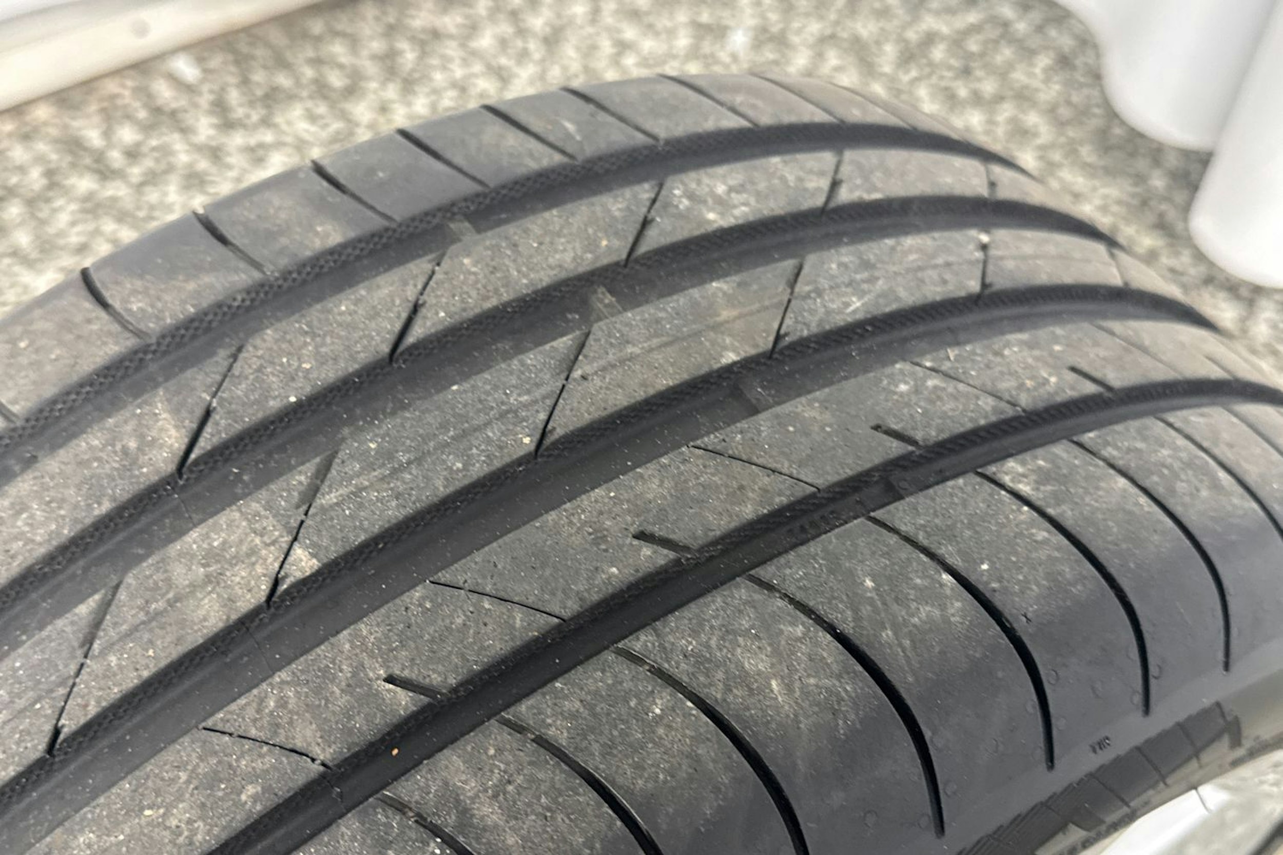 valkoinen Audi A5 2021 kuva 42.