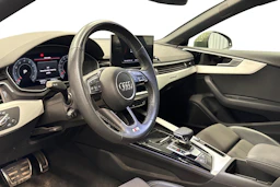 vihreä Audi A5 2021 kuva 3.