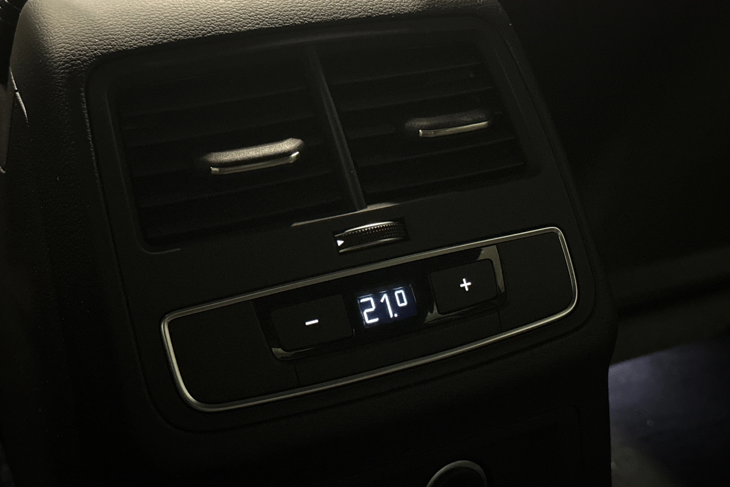 vihreä Audi A5 2021 kuva 13.