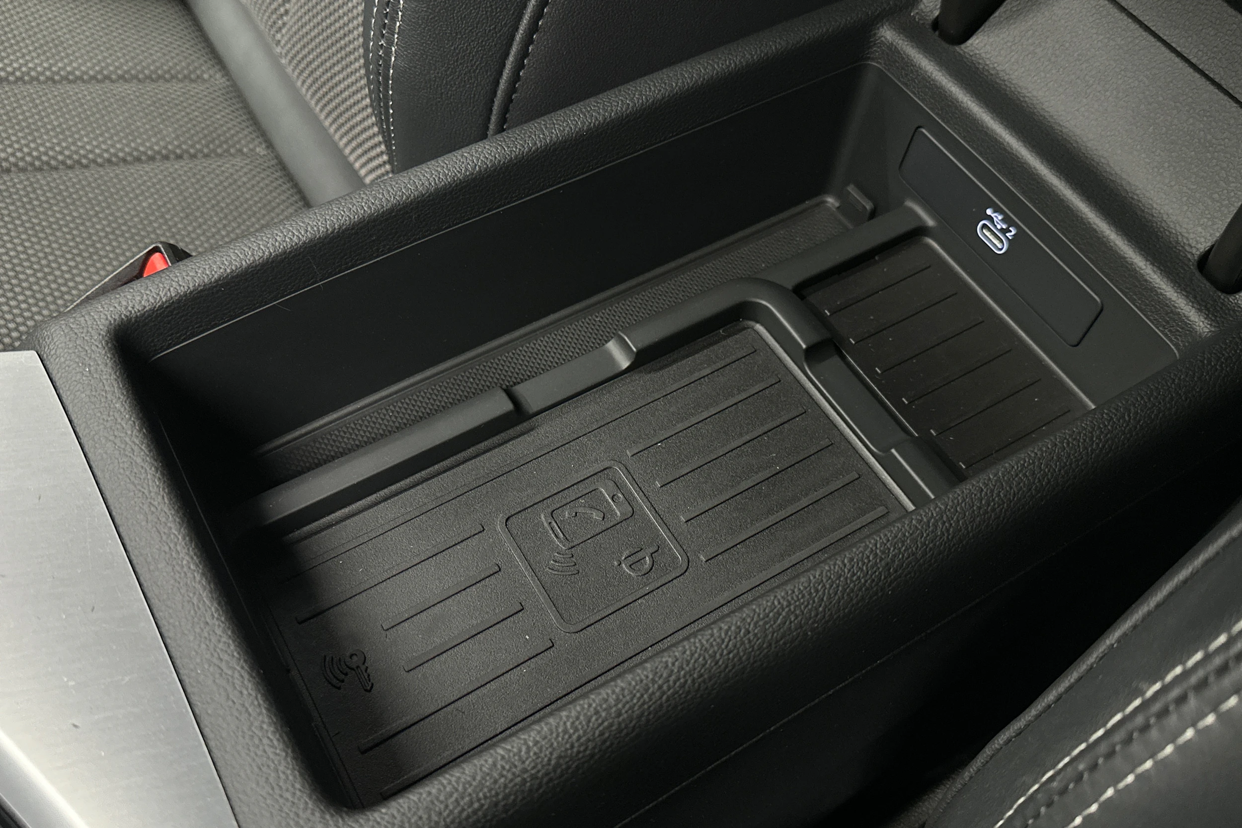 vihreä Audi A5 2021 kuva 26.