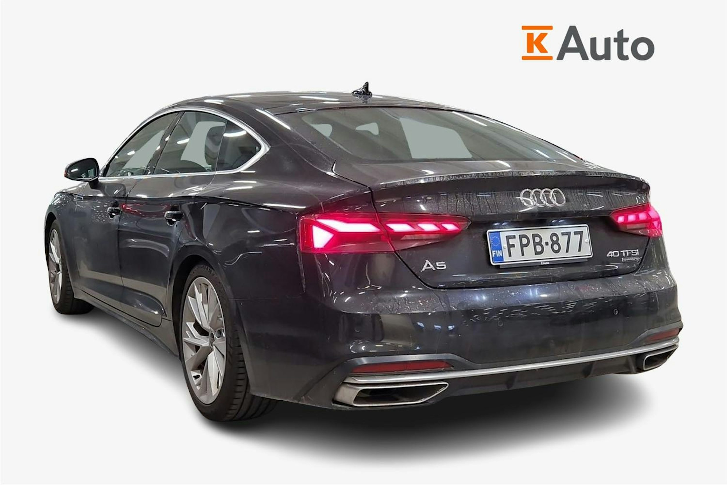 musta Audi A5 2022 kuva 2.