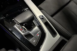 musta Audi A5 2022 kuva 19.