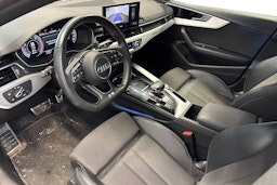 sininen Audi A5 2022 kuva 3.